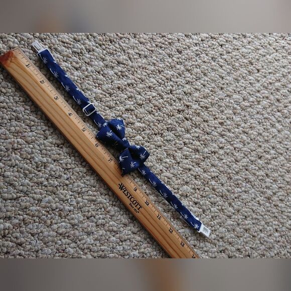 Bow Tie Dog Collar White palm tree & Navy color (M) - Picture 9 of 9